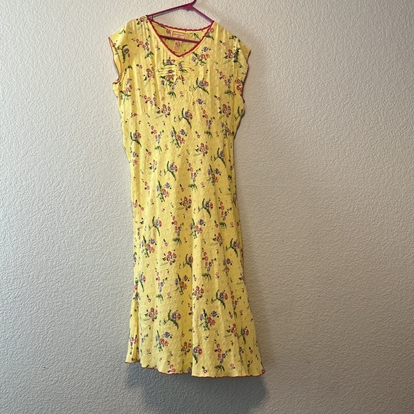 April Cornell Dresses & Skirts - Vintage Floral Y2K Maxi Dress